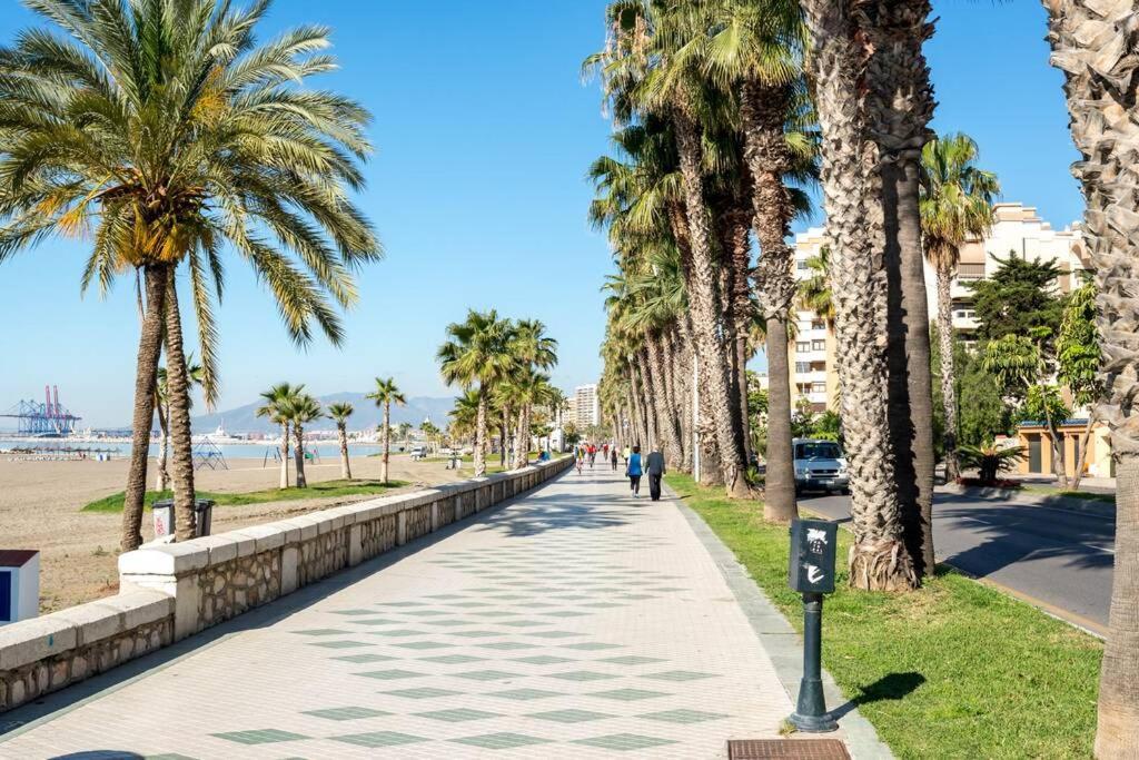 TGH/ Malagueta paradise II Malaga Bagian luar foto